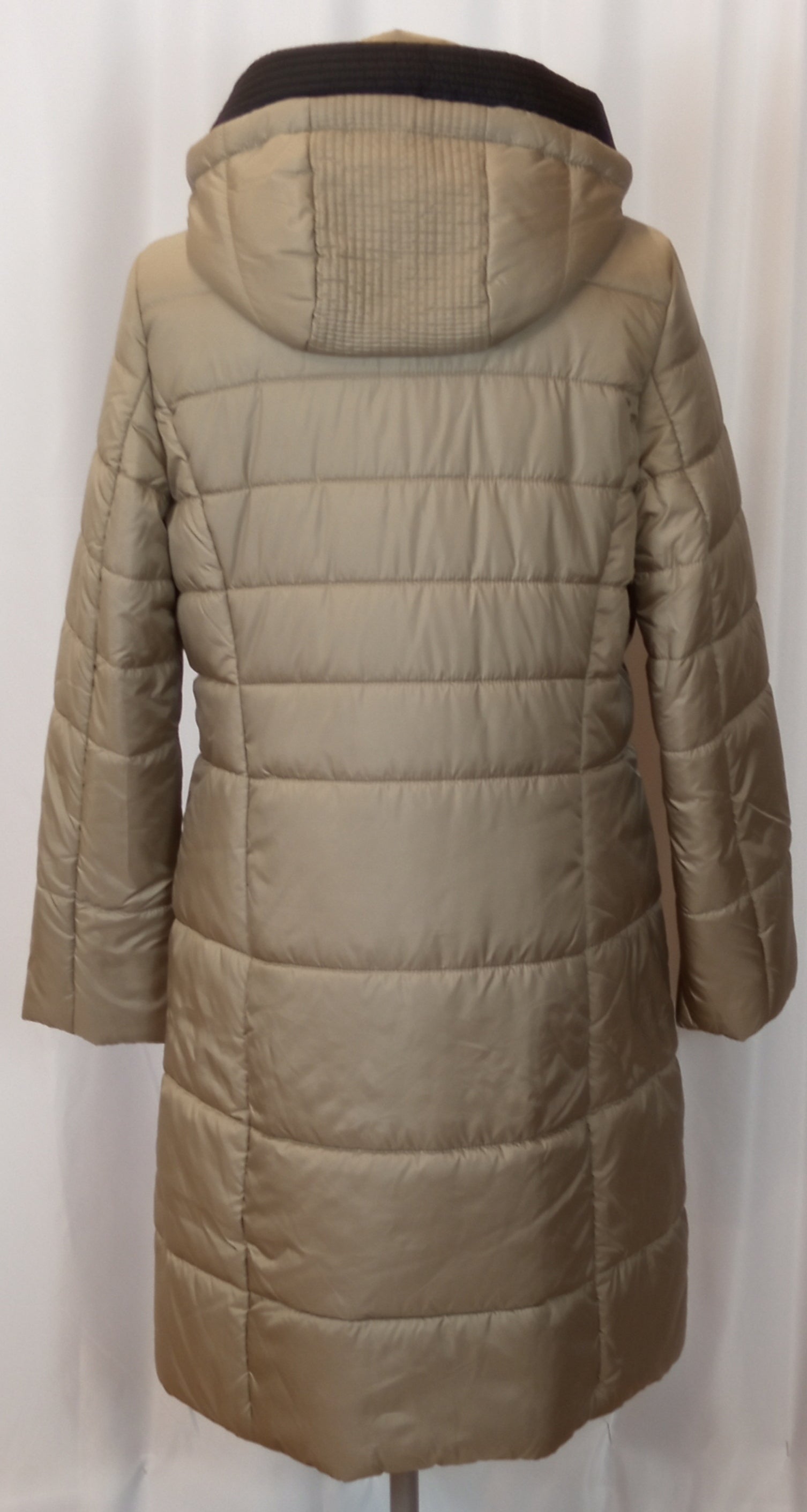 Parka dorada