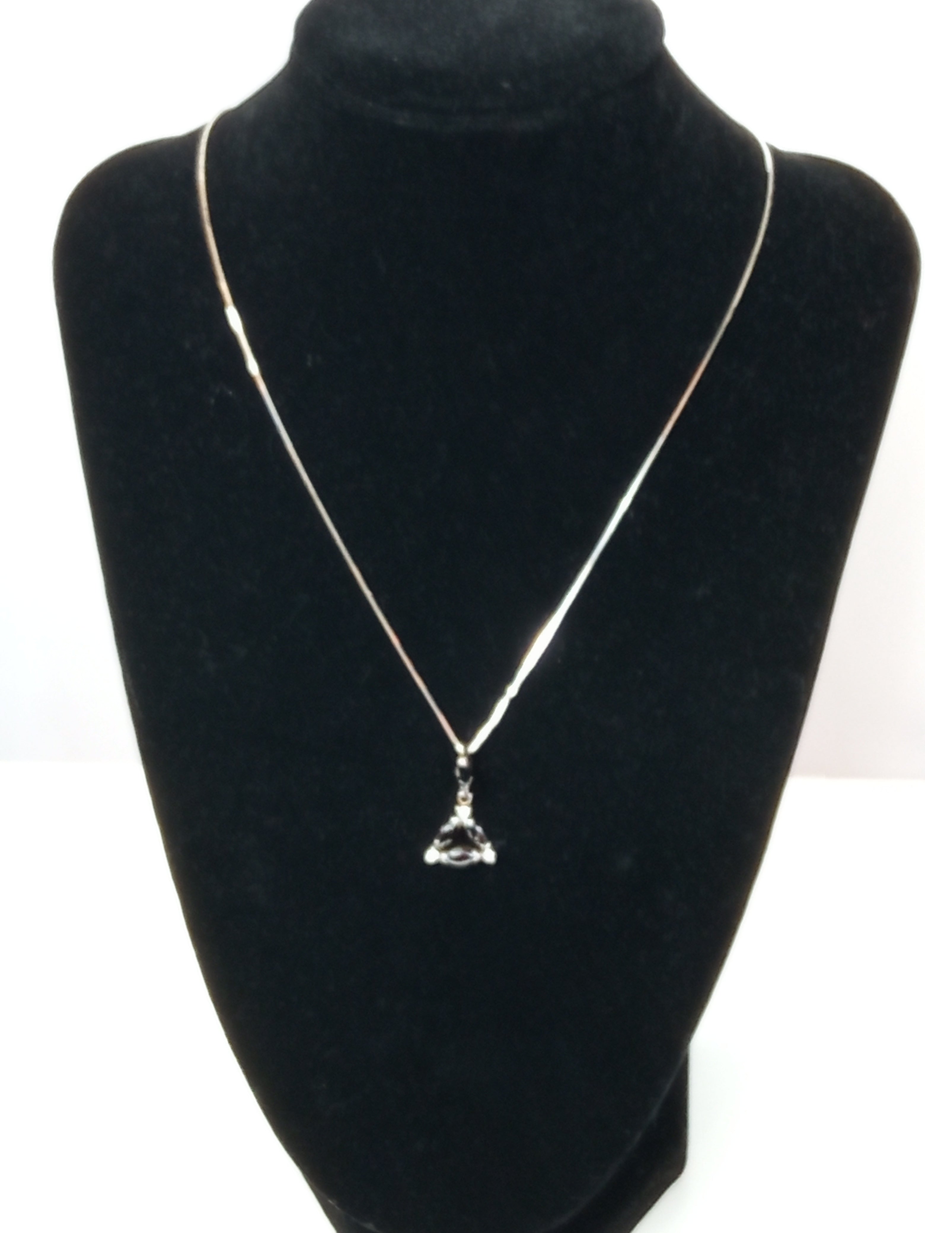 Colgante con cadena de plata